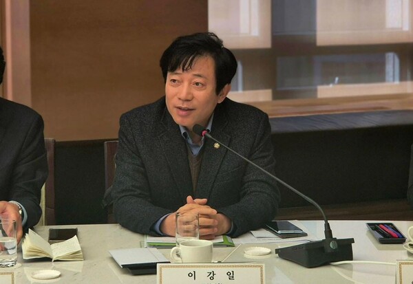 이강일 더불어민주당 국회의원. 사진=이강일/굿모닝충청 김종혁 기자