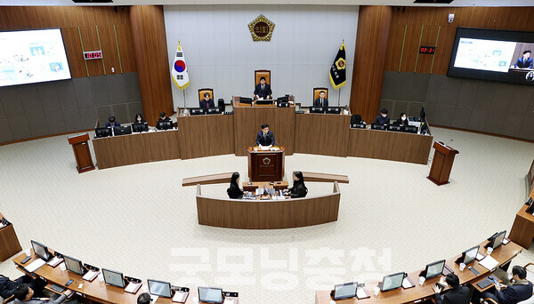 충남도의회(의장 홍성현) 국민의힘 소속 의원들이 김문수 후보와 한덕수 후보의 단일화를 촉구하고 나섰다. (자료사진: 충남도의회 제공/ 굿모닝충청=김갑수 기자)