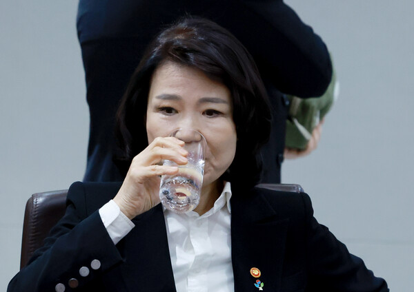 이진숙 방송통신위원회 위원장(사진)이 업무용 하드디스크 130여 대를 비정상적으로 파쇄한 사건과 관련해 고위공직자범죄수사처(공수처)에 고발됐다. (사진=연합뉴스)