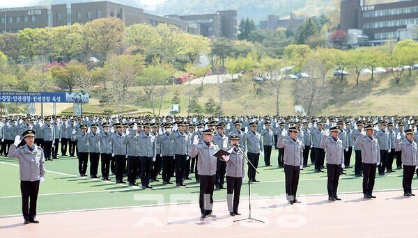 전북 남원시를 상대로 제2중앙경찰학교 유치전을 벌이고 있는 충남도와 아산시, 예산군에 미묘한 긴장감이 감돌고 있다. (자료사진: 충북 충주에 있는 중앙경찰학교 홈페이지/ 굿모닝충청=김갑수 기자)