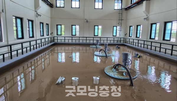 중방배수장 침수 내부전경 (사진: 아산시 제공)