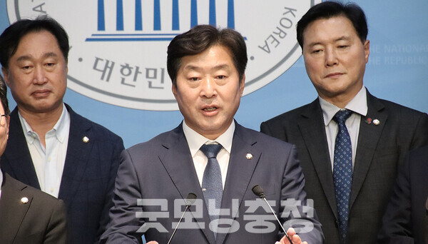 더불어민주당 8.2 전당대회 최고위원 후보인 황명선 국회의원(충남논산·계룡·금산)이 내년 지방선거에서 충청권 공천을 사실상 주도할 가능성이 조심스럽게 점쳐지고 있다. (자료사진: 페이스북/ 굿모닝충청=김갑수 기자)