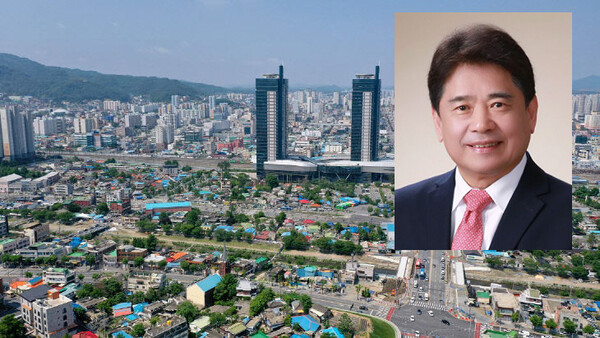 육동일 한국지방행정연구원장은 최근 과의 인터뷰에서 “대전시가 글로벌 담론에 귀 기울이지 않는 것은 도시의 미래를 놓치는 일”이라고 지적했다. 그는 지난 15일 통계청과 공동으로 연 국제포럼에서 개회사와 폐사를 통해서도 “인구정책은 숫자가 아니라 주민 체감과 지속가능성”이라고 강조한 바 있다. (사진=동구 제공 사진 등 합성/굿모닝충청 신성재 기자)