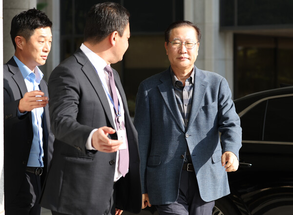 박성재 전 법무부 장관이 지난 10월 23일 서울 서초구 서울고검에 마련된 조은석 내란특별검사팀 사무실로 소환되고 있다.(사진=연합뉴스)