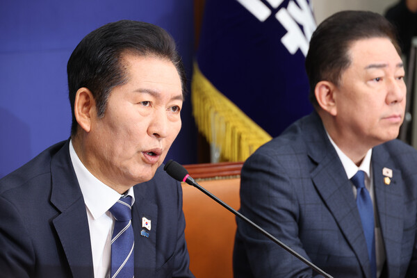 12일 오전 서울 여의도 국회에서 열린 더불어민주당 최고위원회의에서 발언하고 있는 정청래 대표의 모습.(사진=연합뉴스)