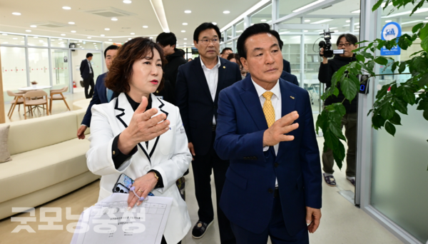 시는 이번 개원을 통해 충남 남부권 산후돌봄 사각지대 해소와 함께 ‘아이 낳고 키우기 좋은 도시 논산’ 실현이 한층 가까워질 것으로 기대를 모으고 있다. (사진: 논산시 제공)