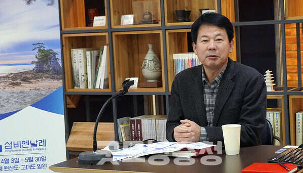 고효열 조직위 사무총장은 이날 오전 도청에서 기자간담회를 갖고, 숙박 문제에 대한 질문에 “대천해수욕장에 호텔급 숙소가 꽤 있다. (아울러) 원산도에는 캠핑 시설이 잘 갖춰져 있다”고 말했다. (굿모닝충청=이종현 기자)