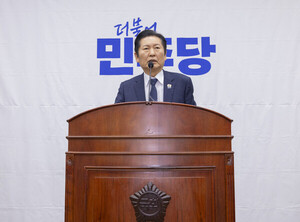 정청래 "조국혁신당과의 합당, 당원 뜻대로 결정될 것"