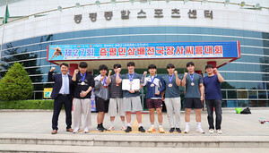 목원대 씨름부, 창단 5년만에 전국대회 메달 - 뉴스 썸네일 이미지